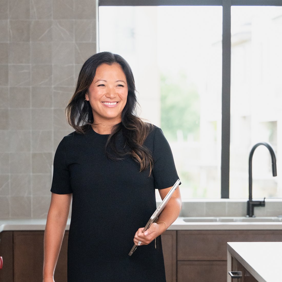 Emily Hawkins, Seattle real estate broker, ready to help you buy or sell